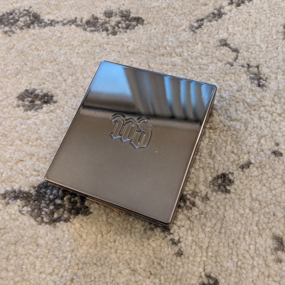 Naked Skin Ultra Pressed Finishing Powder